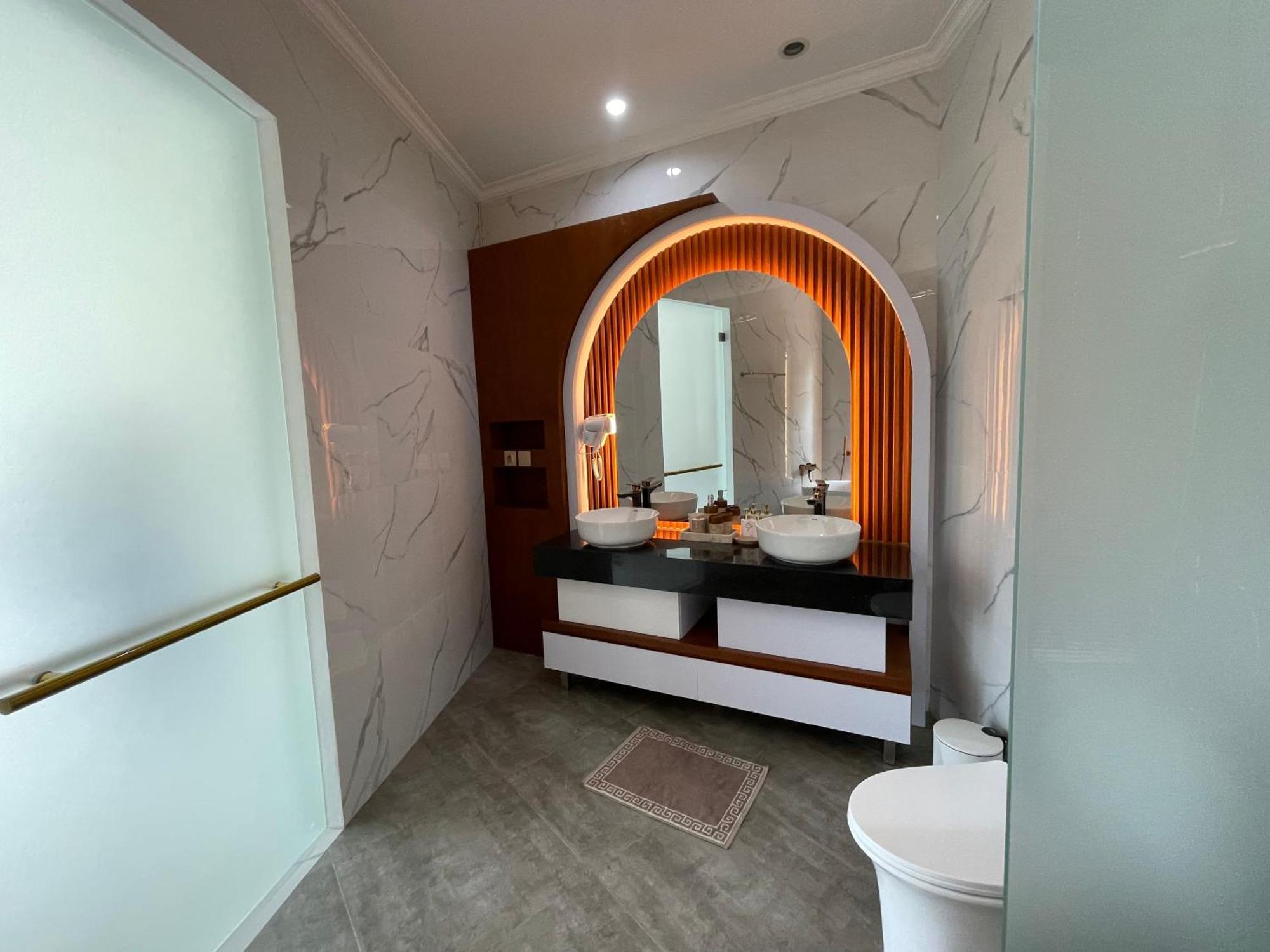 ウブド Royal Maharani Payogan Bed & Breakfast エクステリア 写真
