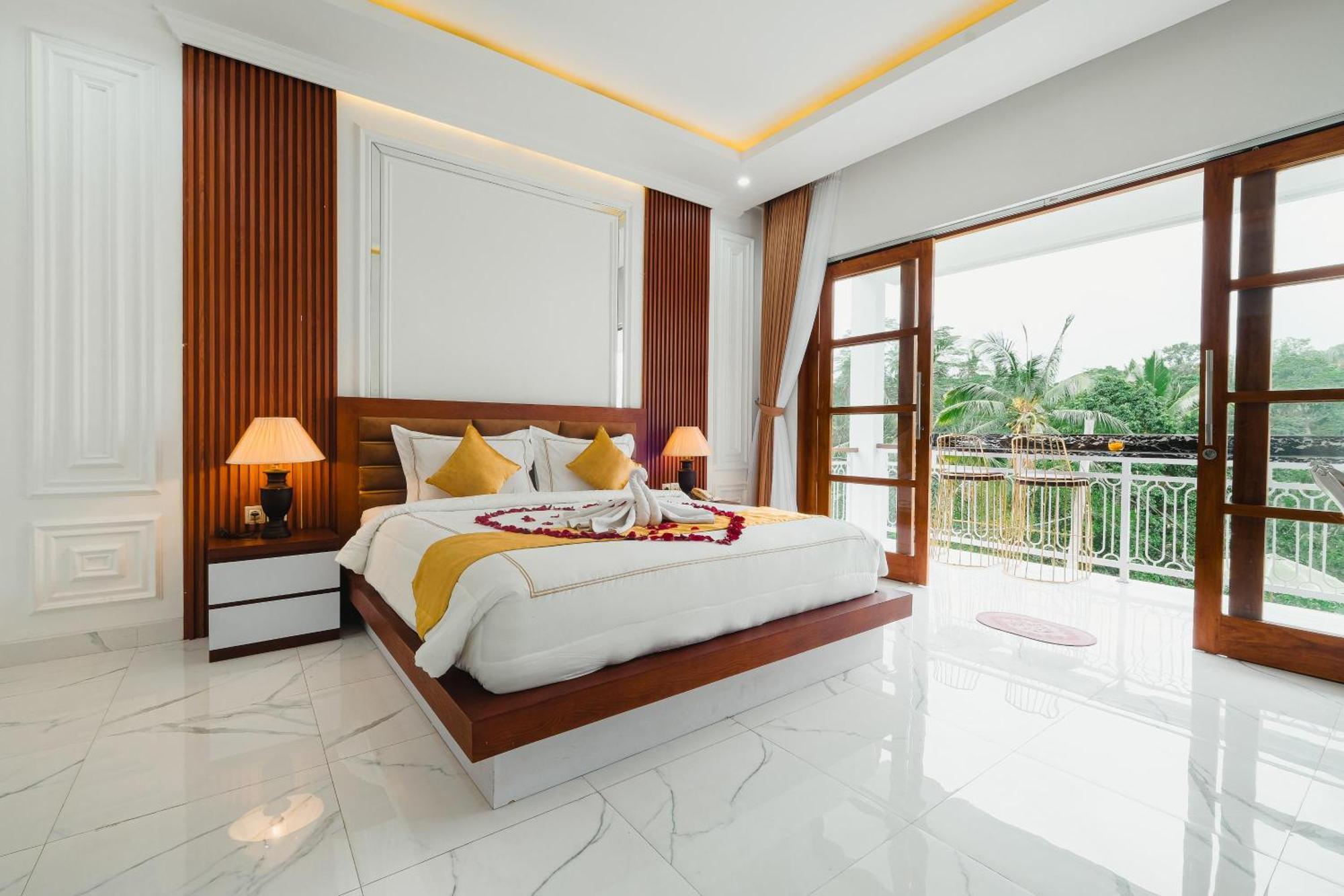 ウブド Royal Maharani Payogan Bed & Breakfast エクステリア 写真