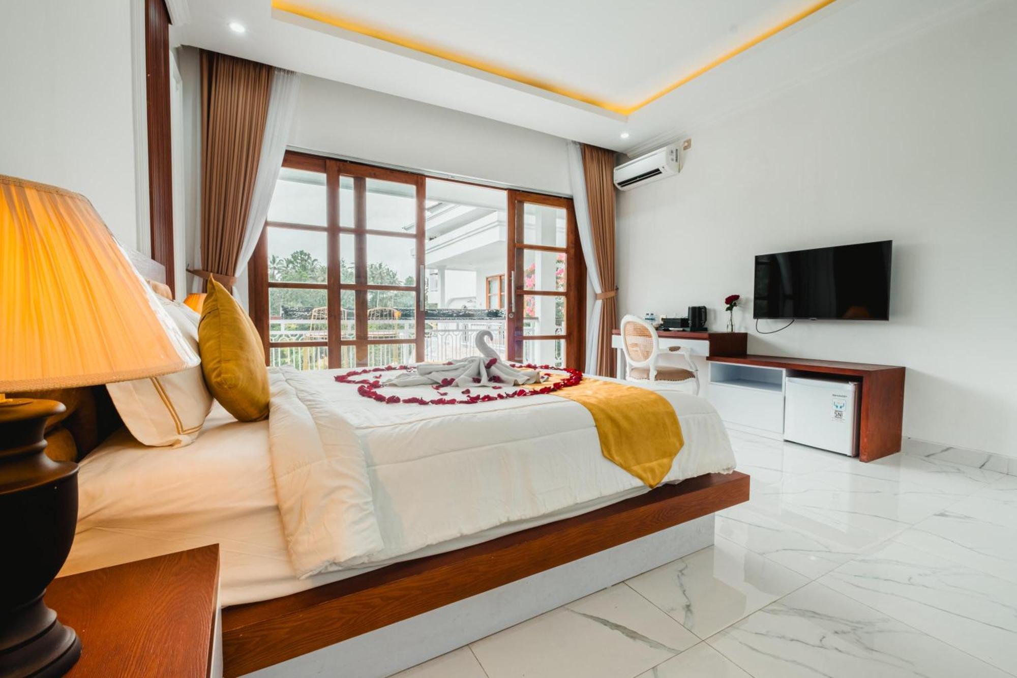 ウブド Royal Maharani Payogan Bed & Breakfast エクステリア 写真